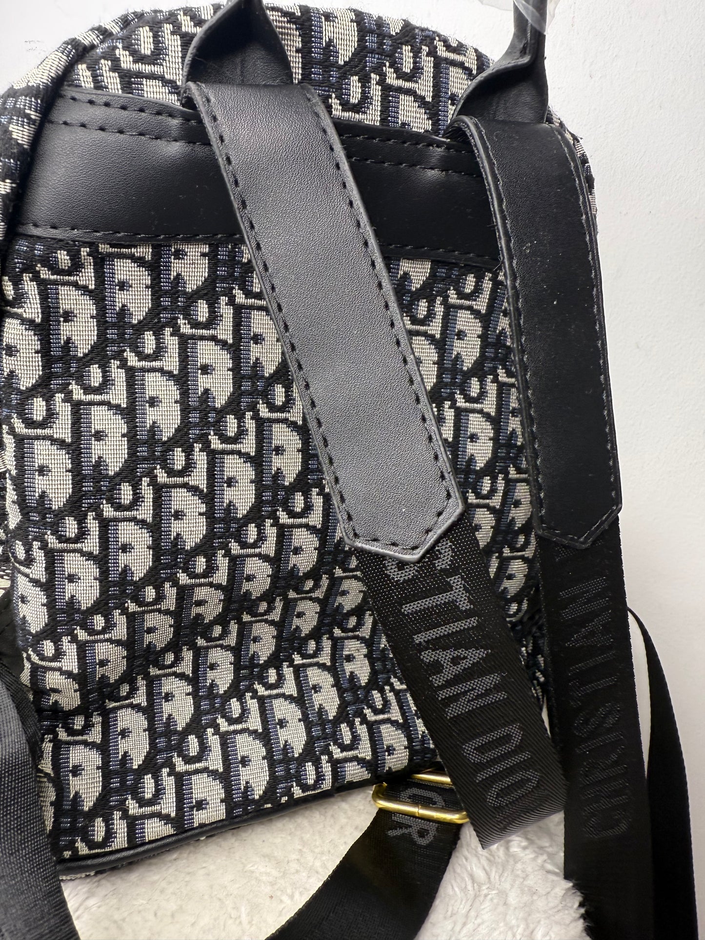 MOCHILA CRISTIAN