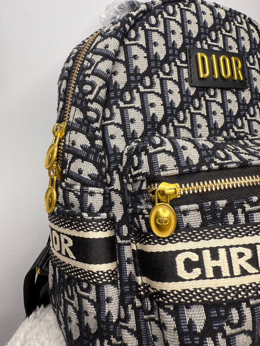 MOCHILA CRISTIAN
